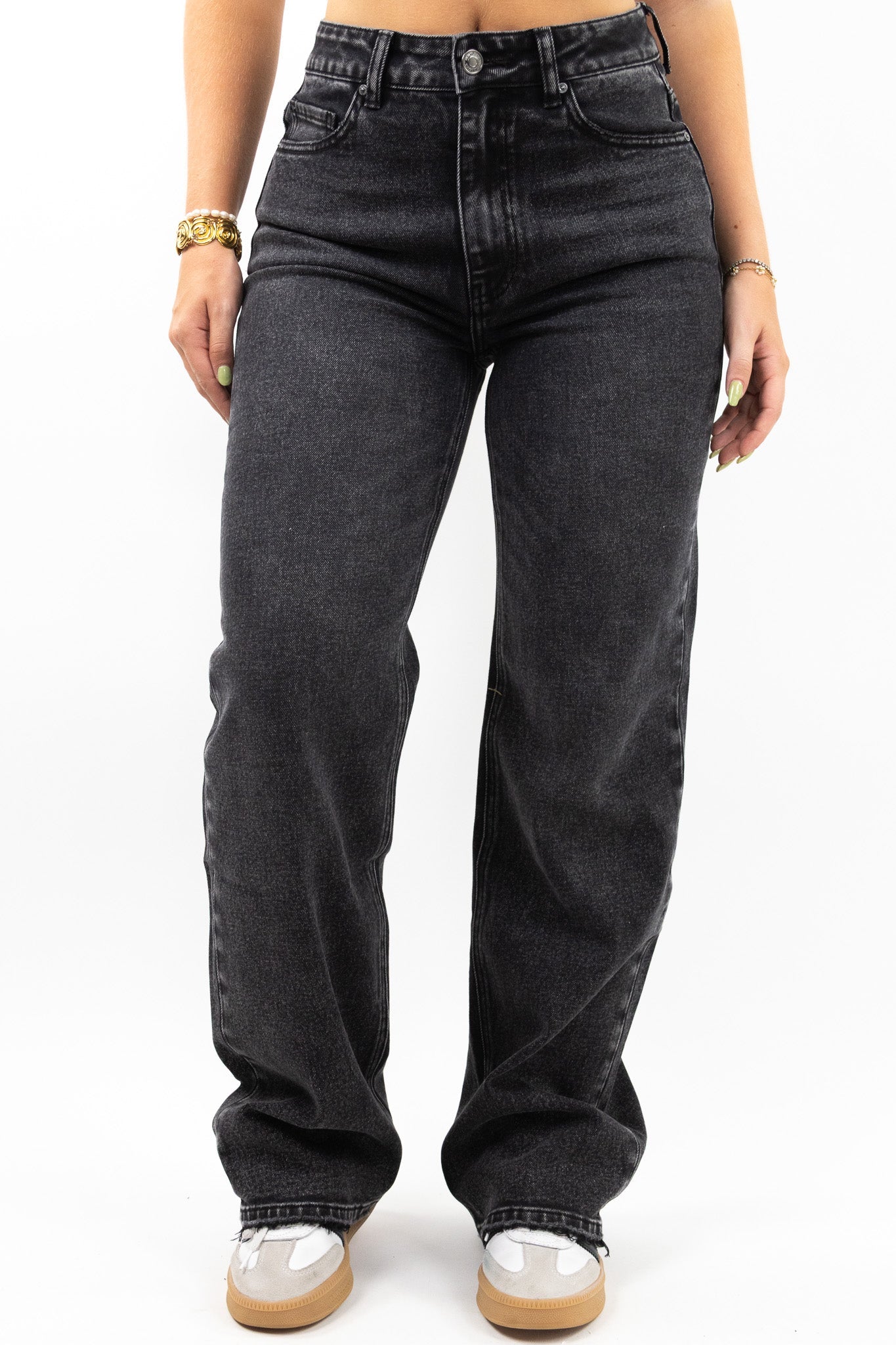 Melisa - Vaqueros Esenciales